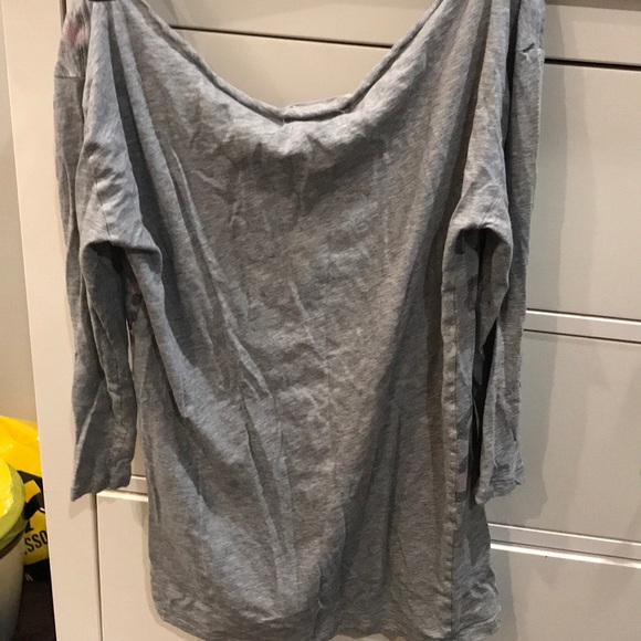 Pink tee - Picture 3 of 3